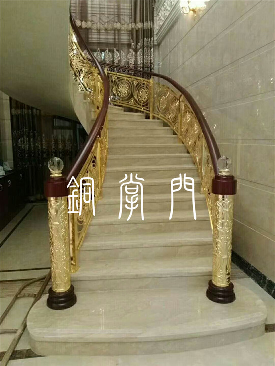 蘑菇视频真人版应该如何选购铜栏杆